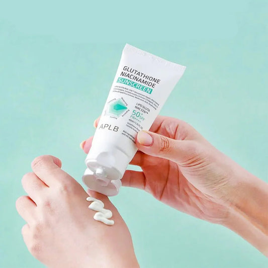 APLB – Glutathione Niacinamide Sunscreen SPF50+ PA++++ (40 ml)