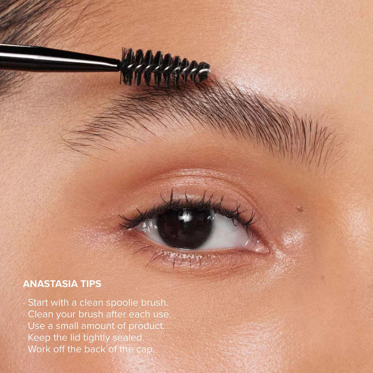Anastasia Beverly Hills – Brow Freeze Styling Wax