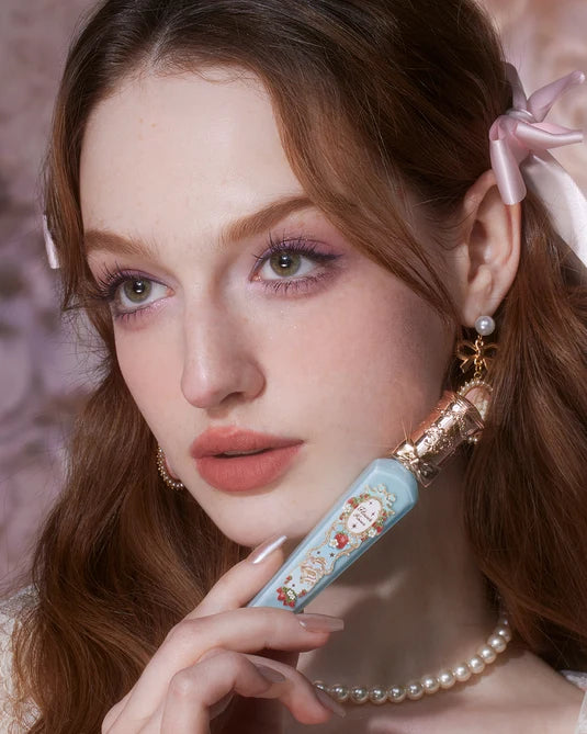 Flower Knows – Strawberry Rococo Series Cloud Lip Cream