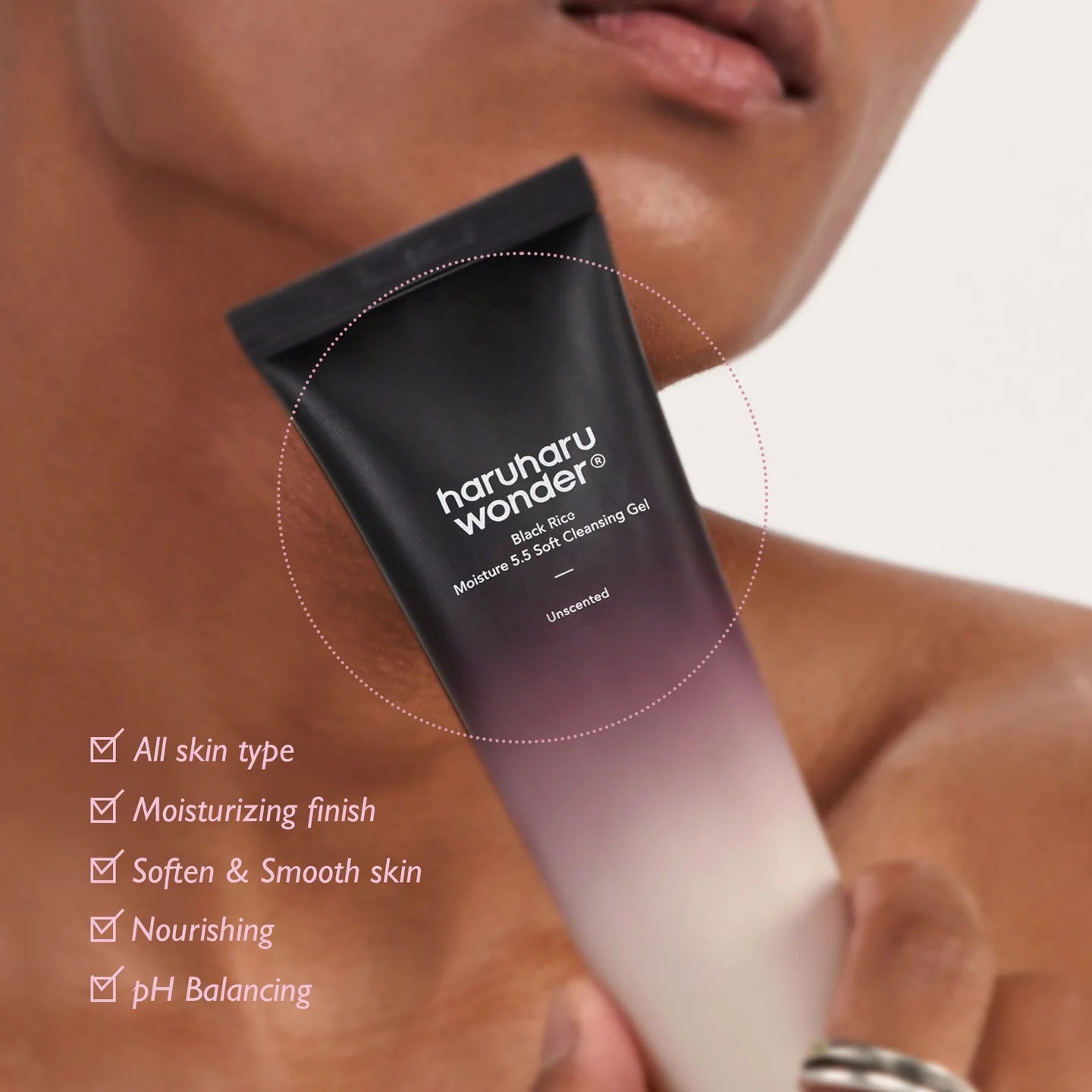 Haruharu Wonder Black Rice Moisture 5.5 Soft Cleansing Gel 100 ml