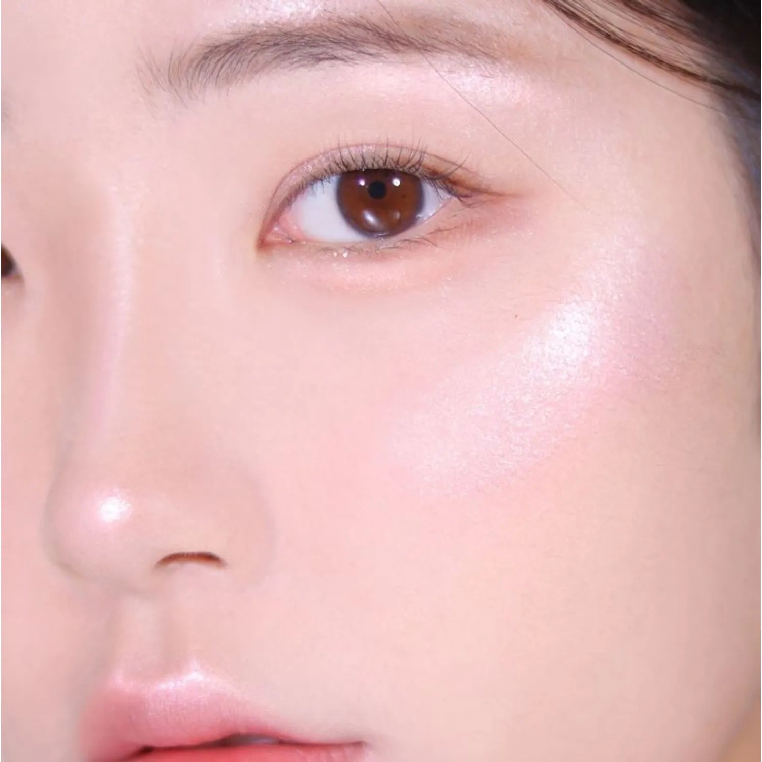 Colorgram – Milk Bling Highlighter 08 All Light Pink