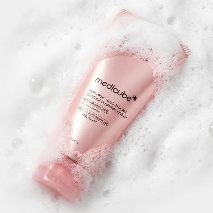 Medicube PDRN Pink Glutathione Capsule Cleansing Foam (120g)