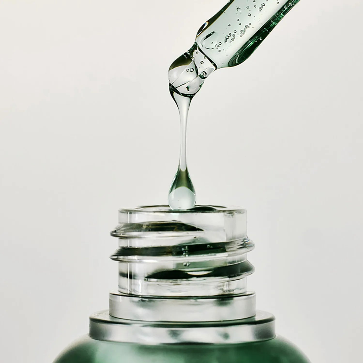 Arencia Holy Hyssop Serum (30ml)