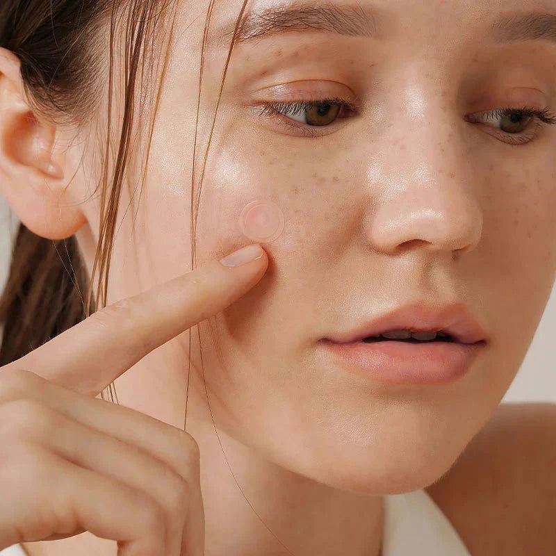 Isntree – Onion Newpair Spot Patch Skin Fit