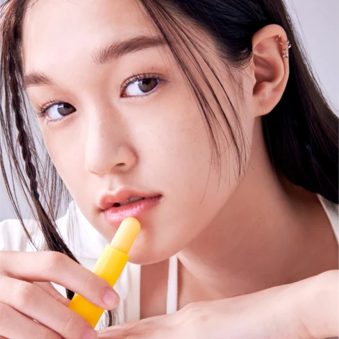 Tocobo – Vitamin Nourishing Lip Balm